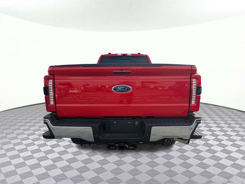 Used 2024 Ford F350 Lariat w/ Lariat Ultimate Package image 4