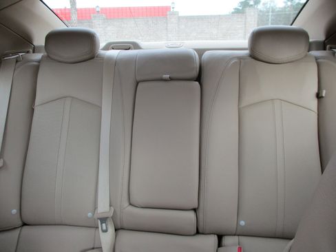 Used 2008 Cadillac CTS 3.6 w/ Luxury Level Two Package image 17