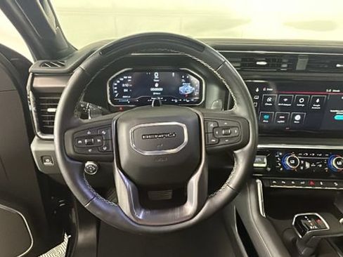 Used 2025 GMC Sierra 1500 Denali Ultimate AWD/4WD image 16