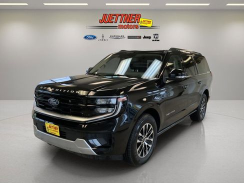 Used 2025 Ford Expedition Max Platinum AWD/4WD image 3