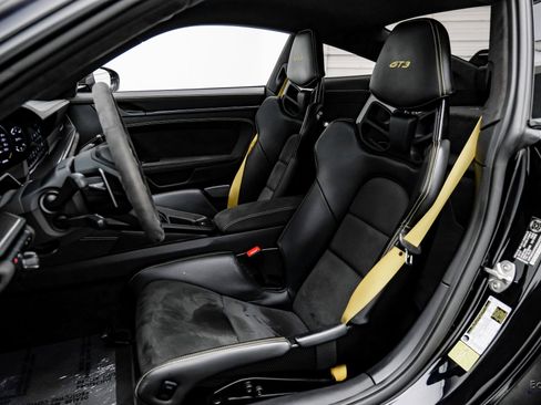 Used 2022 Porsche 911 GT3 image 38