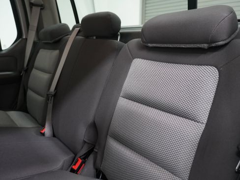 Used 2005 Ford Explorer Sport Trac Adrenalin image 14