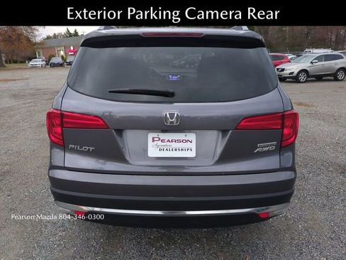 Used 2018 Honda Pilot Touring image 5