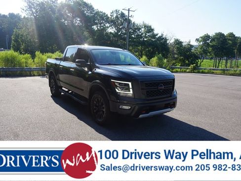 Used 2021 Nissan Titan PRO-4X w/ Pro-4x Convenience Package AWD/4WD image 1