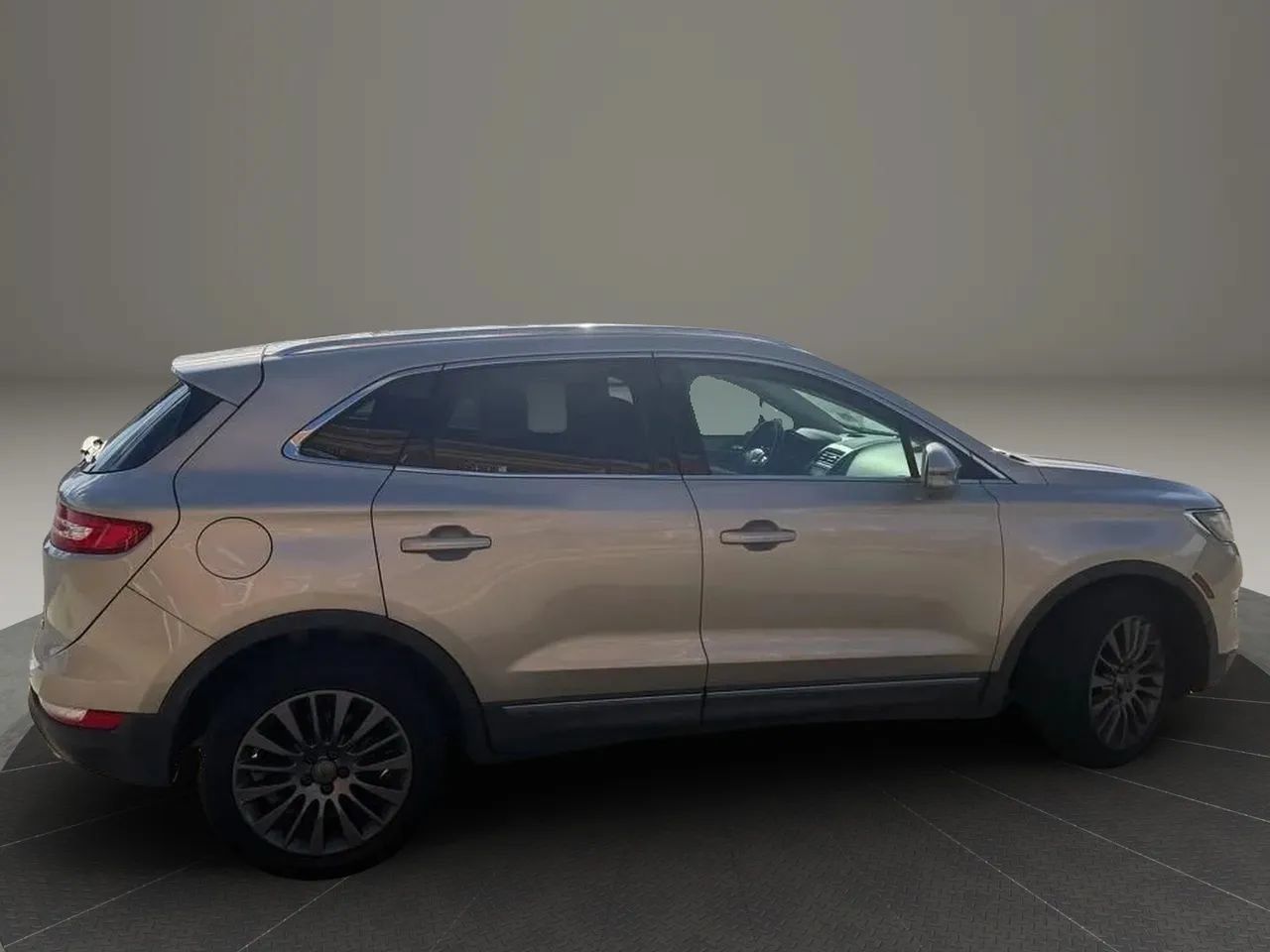 Used 2015 Lincoln MKC AWD w/ Equipment Group 102A Reserve image 8