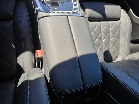 Used 2025 BMW X5 M60i AWD/4WD image 23