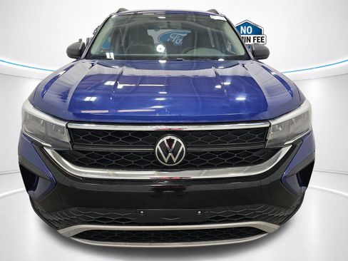 Used 2022 Volkswagen Taos S FWD image 2