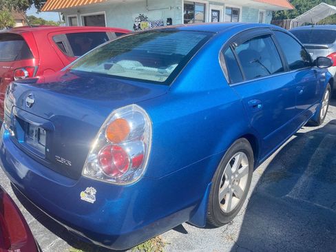 Used 2003 Nissan Altima 2.5 S image 3