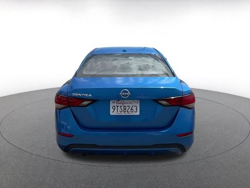 Used 2025 Nissan Sentra SV FWD image 12