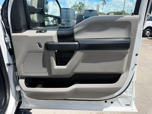 Used 2017 Ford F350 XL w/ Power Equipment Group image 20