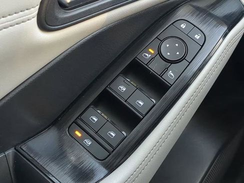 Certified 2024 Nissan Rogue SV w/ SV Premium Package FWD image 24