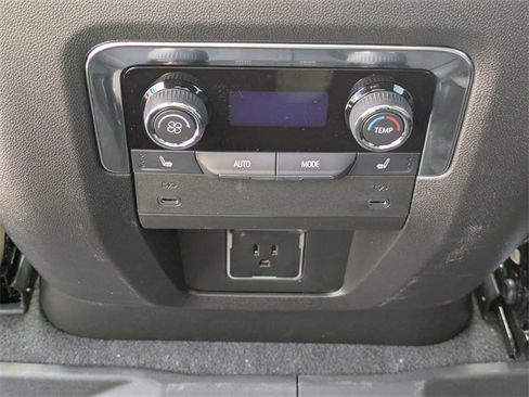 New 2025 Chevrolet Tahoe Premier image 17