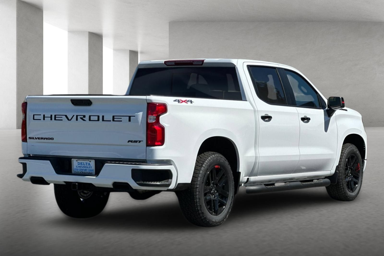 New 2026 Chevrolet Silverado 1500 RST w/ Redline Edition AWD/4WD image 4