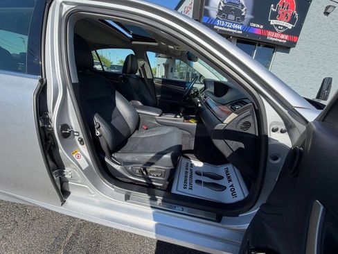 Used 2013 Lexus GS 350 AWD w/ Premium Pkg image 28