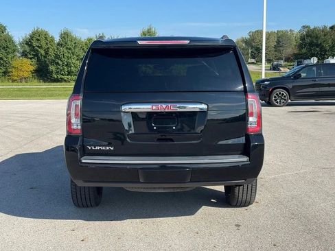 Used 2017 GMC Yukon Denali w/ Open Road Package AWD/4WD image 6
