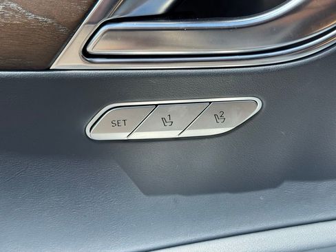 Used 2021 Genesis GV80 2.5T w/ Advanced Package 02 image 30