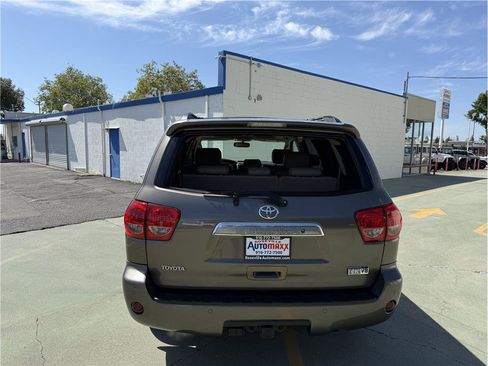 Used 2008 Toyota Sequoia Limited RWD image 7
