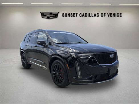 Certified 2025 Cadillac XT6 Sport w/ Platinum Package AWD/4WD image 1