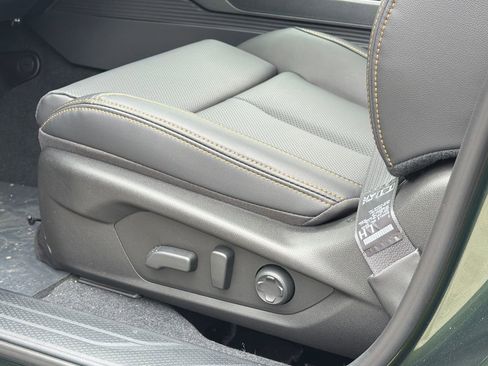 New 2026 Subaru Outback Wilderness AWD/4WD image 17