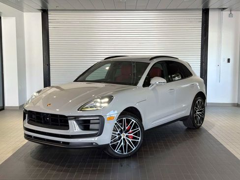 New 2026 Porsche Macan S image 1