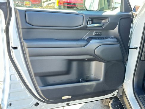 Used 2024 Toyota Land Cruiser image 18