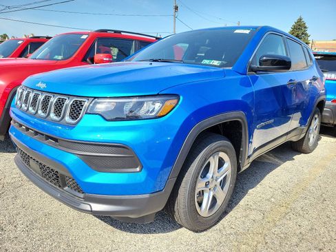 New 2023 Jeep Compass Sport image 3