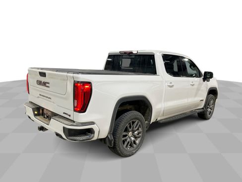 Used 2021 GMC Sierra 1500 AT4 w/ AT4 Carbonpro Edition AWD/4WD image 9
