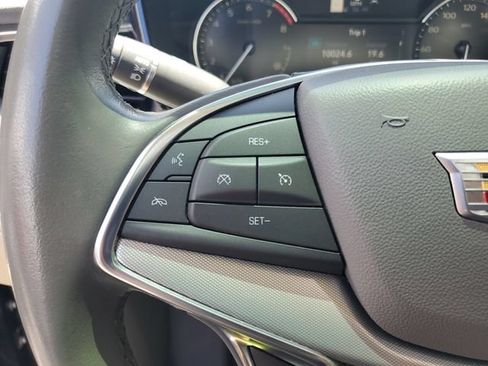 Used 2021 Cadillac XT5 Premium Luxury FWD image 12