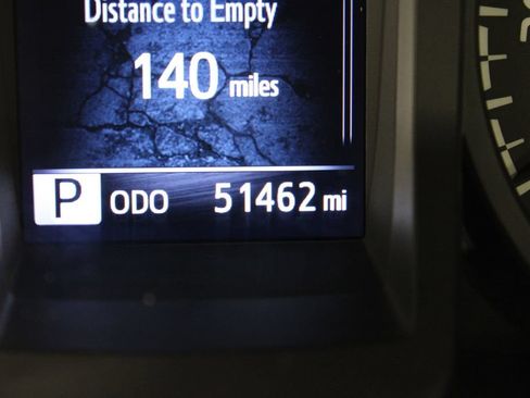 Used 2022 Toyota Tacoma SR w/ SR Convenience Package RWD image 27