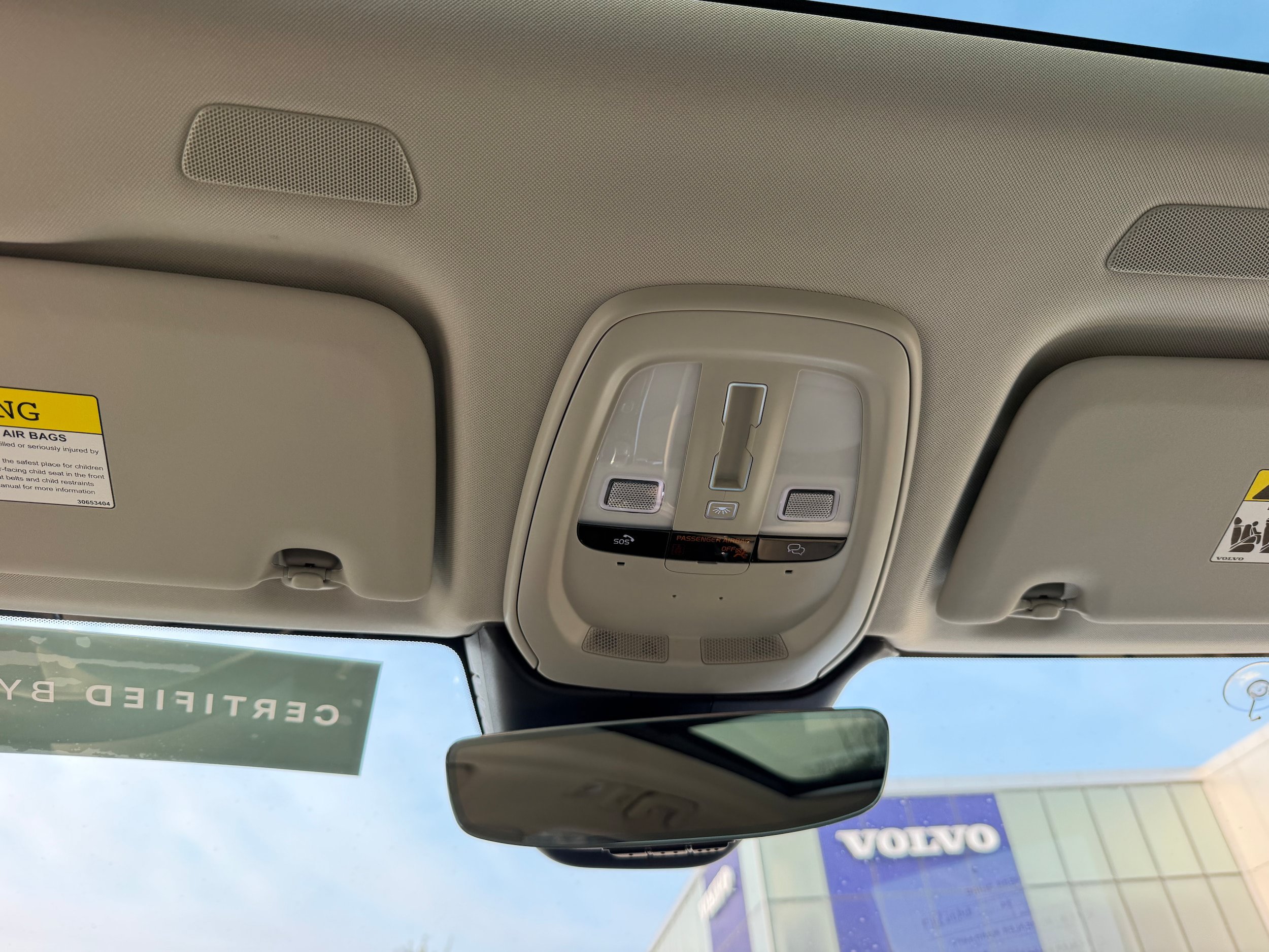 Certified 2024 Volvo XC60 B5 Ultimate AWD/4WD image 22