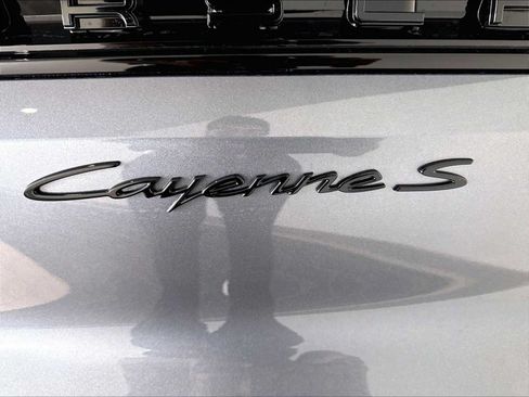 New 2026 Porsche Cayenne S AWD/4WD image 33