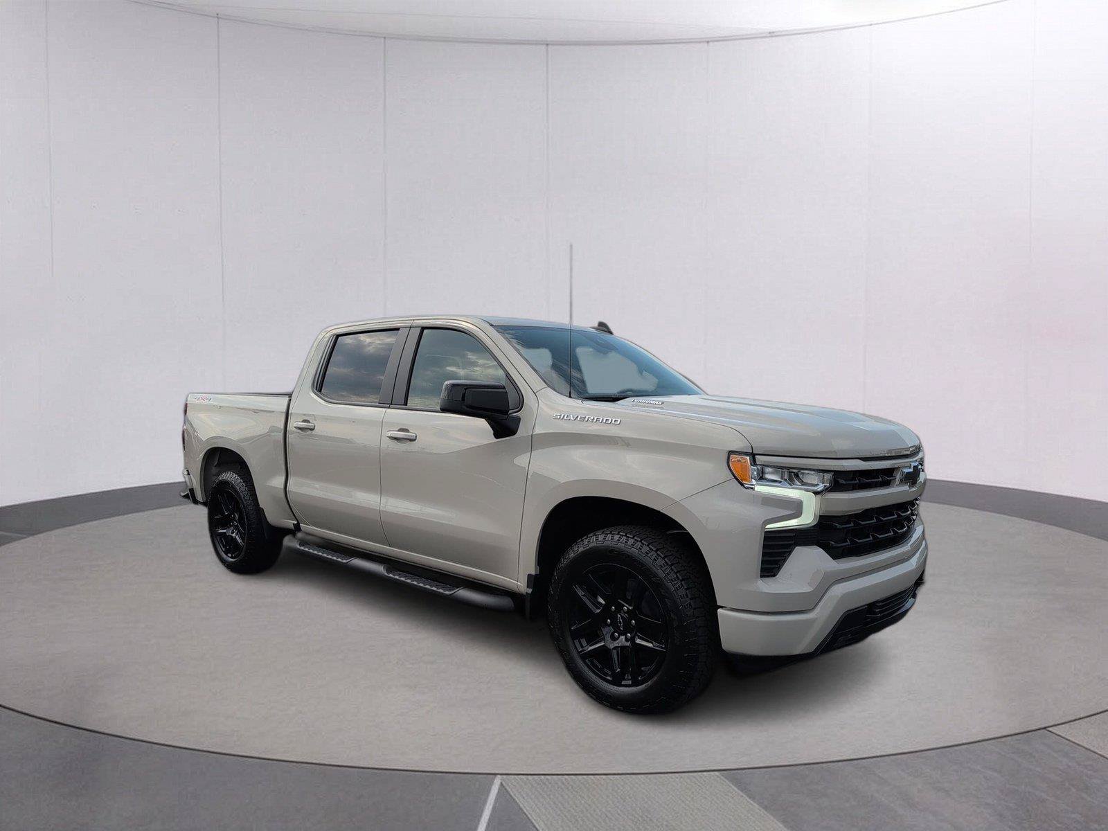 New 2026 Chevrolet Silverado 1500 RST w/ RST Select Package AWD/4WD image 1