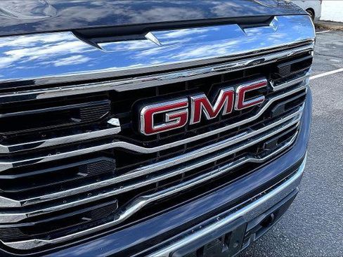 Used 2022 GMC Sierra 1500 SLT image 33