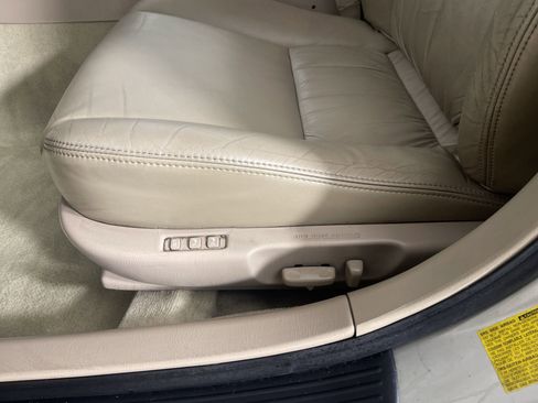 Used 1998 Lexus ES 330 image 12