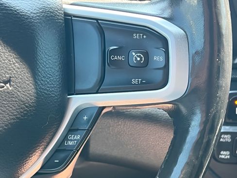 Used 2019 RAM 1500 Big Horn AWD/4WD image 23