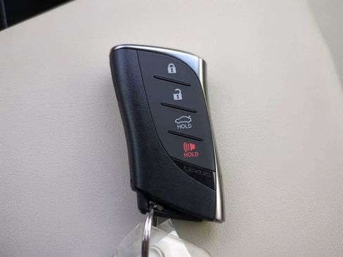 Used 2022 Lexus ES 300h image 28