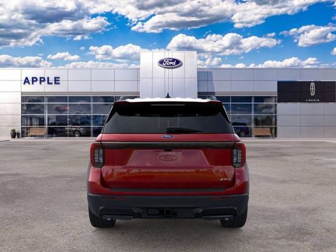New 2026 Ford Explorer ST-Line w/ ST-Line Street Pack AWD/4WD image 5