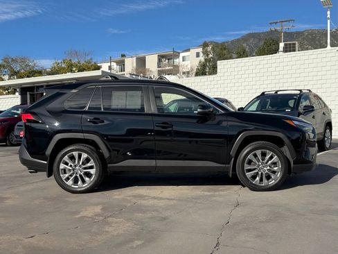 Certified 2023 Toyota RAV4 XLE Premium image 5