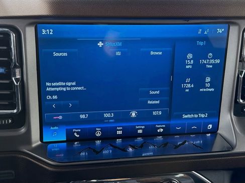 Used 2021 Ford Bronco Outer Banks AWD/4WD image 16