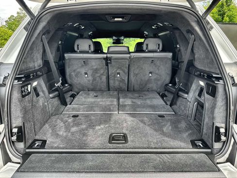 Used 2024 BMW ALPINA XB7 AWD/4WD image 17