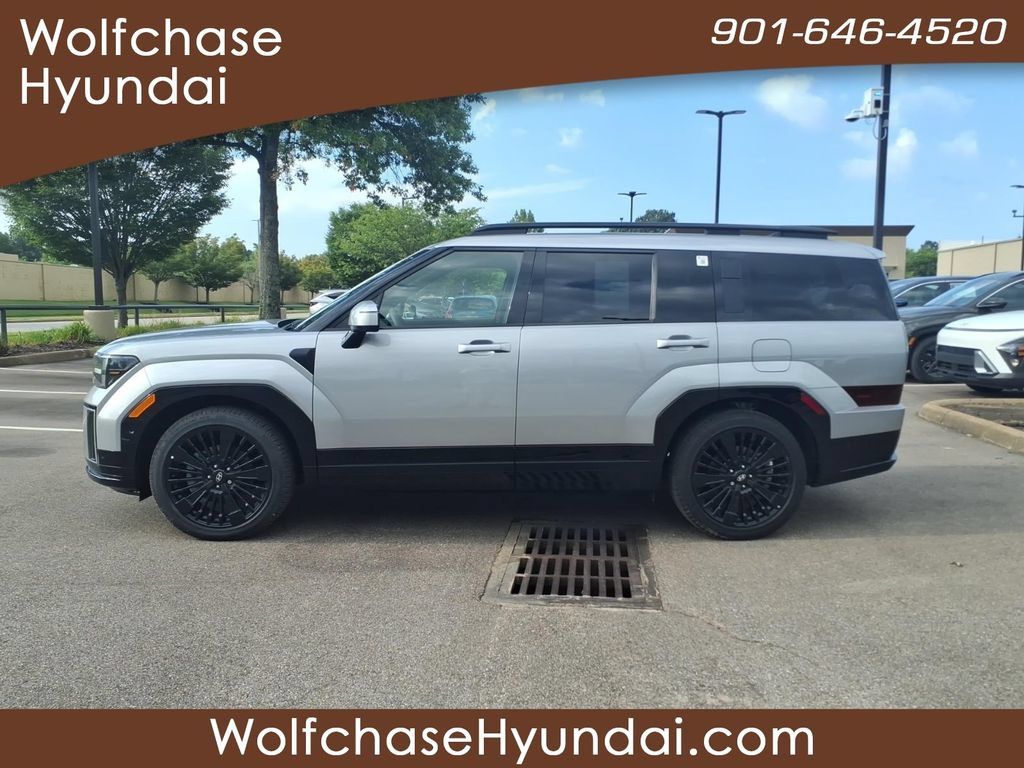 Used 2026 Hyundai Santa Fe Calligraphy FWD image 2