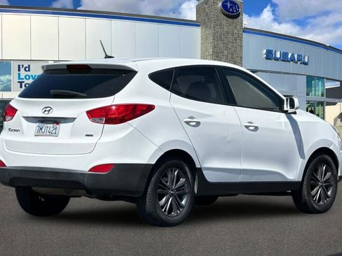 Used 2015 Hyundai Tucson GLS w/ Option Group 02 AWD/4WD image 2