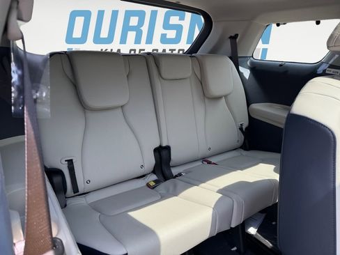 New 2026 Kia Carnival SX w/ SX Dark Edition Package image 17