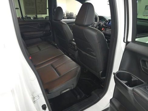 Used 2025 Honda Ridgeline TrailSport image 9