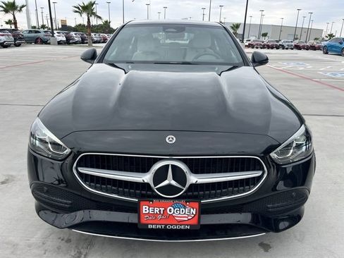 Used 2025 Mercedes-Benz C 300 Sedan image 2