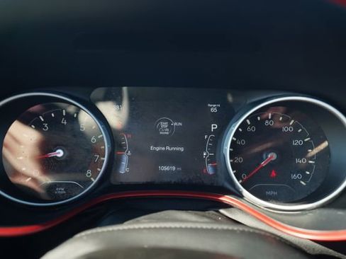 Used 2018 Jeep Compass Trailhawk w/ Leather Interior Group image 32