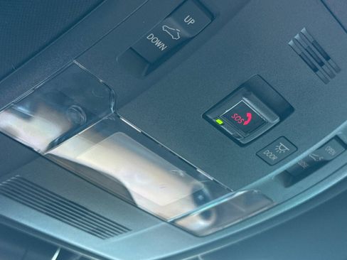 Certified 2023 Lexus IS 300 w/ Premium Package image 22