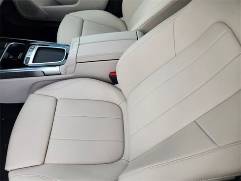 Certified 2026 Mercedes-Benz GLB 250 4MATIC image 8