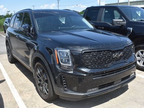Used 2022 Kia Telluride SX w/ SX Prestige Package AWD/4WD image 3