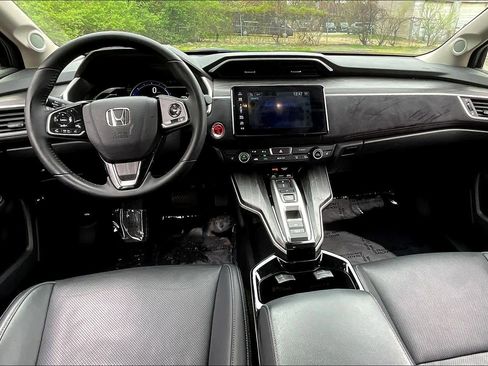 Used 2021 Honda Clarity Touring image 16